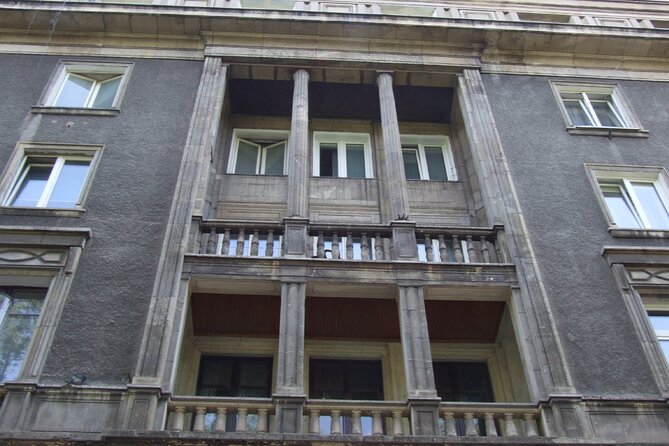 1.5h Crazy Guides' Communism Tour of Nowa Huta in Classic Car - Price and value: why $111.62 can make sense here