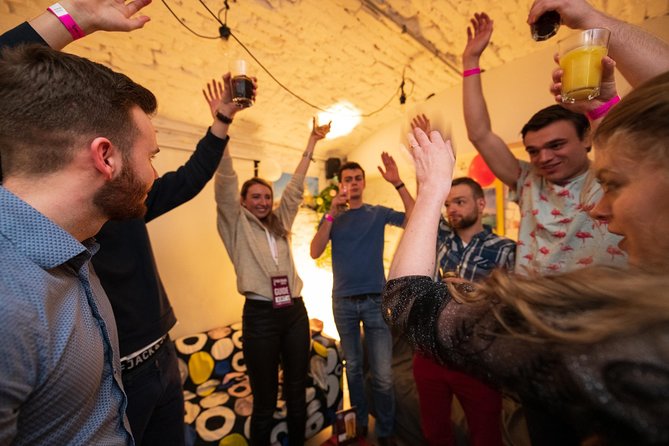 #1 Pub Crawl in Sopot - Getting started at Krzywy Domek, then heading into the Sopot night