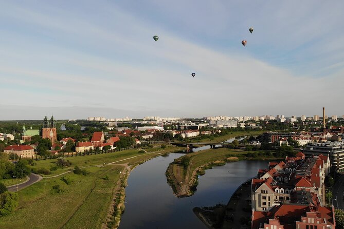 2 Hour Poznan Highlights Tour - Jordan Bridge: A Brief Stop for Big Photo Views
