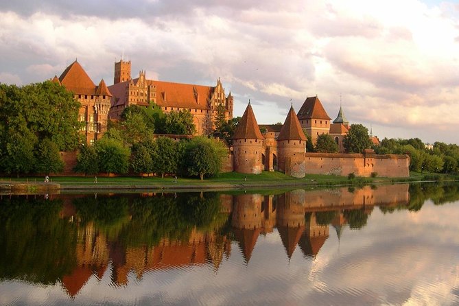 6 Hours Teutonic Castle Tour in Malbork - Key things you will notice on this Malbork tour