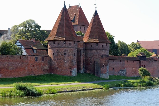 6 Hours Teutonic Castle Tour in Malbork - Planning your timing around the castle’s hours