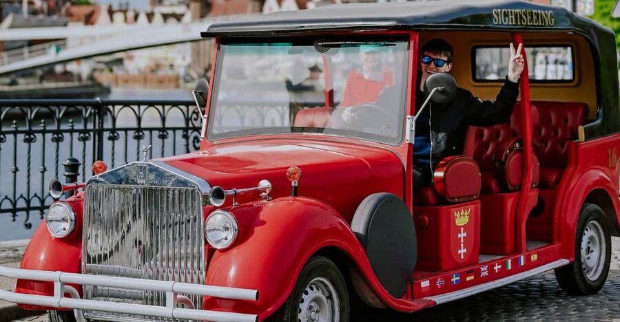 60 min of sightseeing in retro cars, Gdansk - Getting Started: Stągiewna, CHMIELNA, and Free Pickup