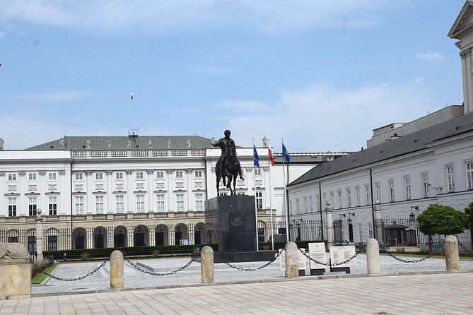 A Journey Through Old Town Warsaw - Museum of Warsaw and the Mermaid Saved from the Uprising