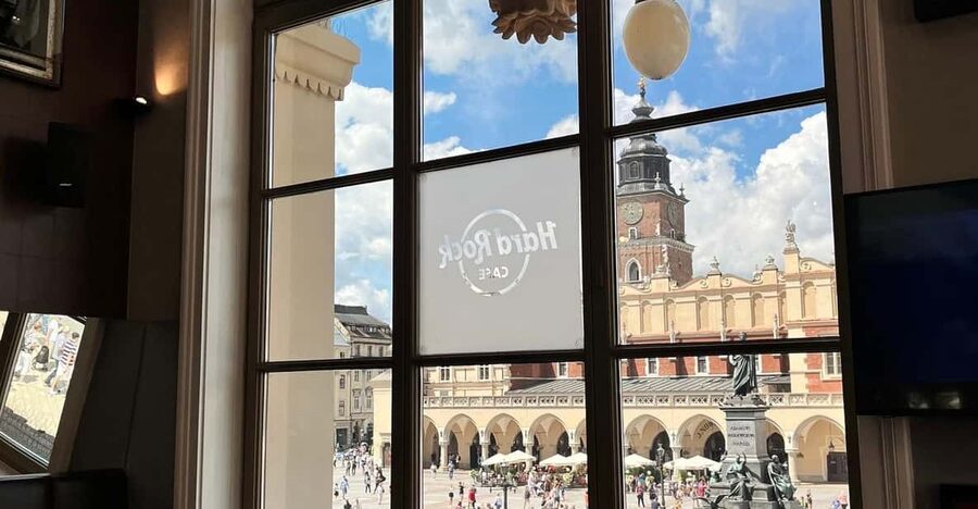 American Food Experience - The Market Square View That Makes the Meal Feel Like an Event