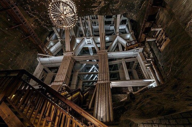 Auschwitz-Birkenau and Salt Mine with private transportation - Comfort and group size: what “private transportation” really means