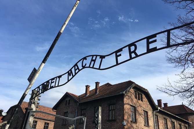Auschwitz-Birkenau Day Tour from Wroclaw - Pickup and timing from Wroclaw: what your morning really looks like
