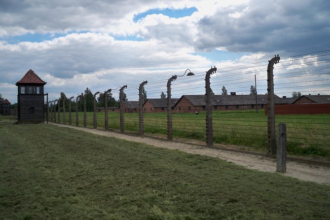 Auschwitz Birkenau Guided Tour - Auschwitz II-Birkenau: the second site and the pace of reality
