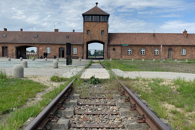 Auschwitz Birkenau Guided Tour/Skip The Line/PickUp/Guide ENG - Door-to-Door Pickup From Krakow (Early Start Included)