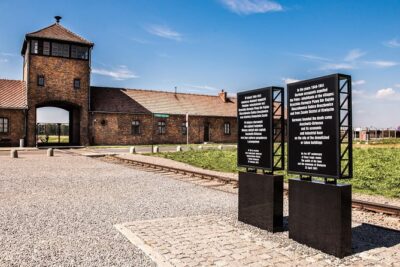 Auschwitz-Birkenau Memorial and Museum Trip from Krakow