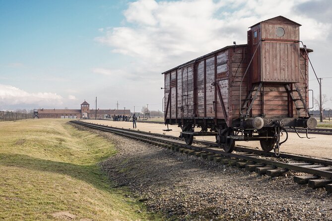 Auschwitz - Birkenau Private, 6-hr Study Tour - Door-to-door Logistics from Krakow, Minus the Guesswork