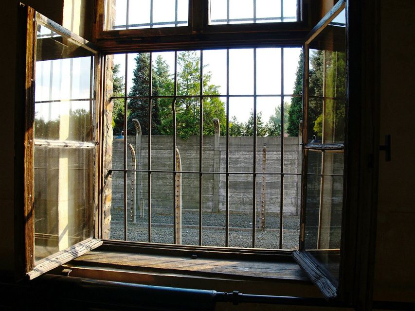 Auschwitz-Birkenau Private Tour from Katowice & Transport - Katowice Pickup and Private Transport, Real Value for a Tough Day
