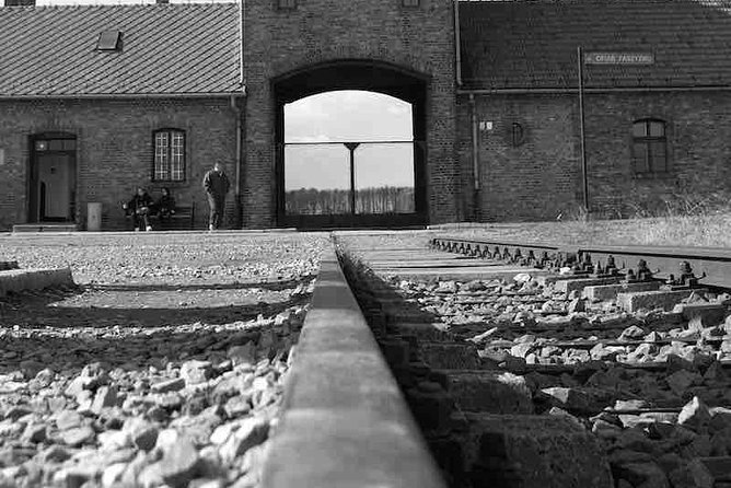 Auschwitz Birkenau Tour from Krakow: Private Transfer + Ticket - Price and Logistics: Is $214.32 Worth It?