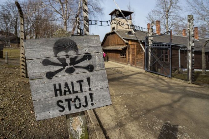 Auschwitz Birkenau Tour with Pickup and Lunch - Round-trip minivan pickup, meeting points, and the lunch box you actually get