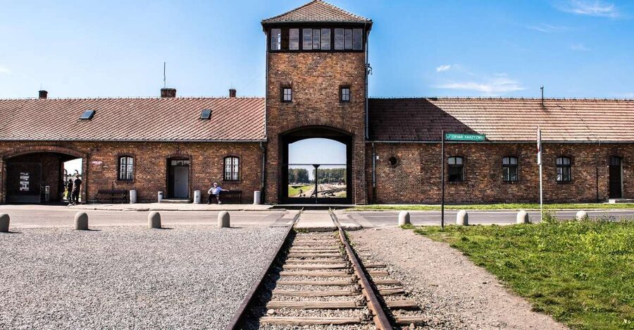Auschwitz Ticket and Full-Day Tour from Krakow - First Stop: Auschwitz I and the Documentary Film Set-Up