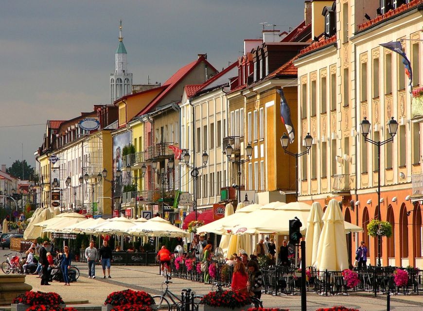 Bialystok Old Town Highlights Private Walking Tour - The 3-hour option: Branicki Palace via Griffin Gate