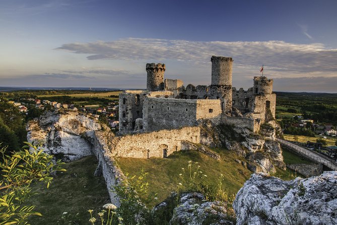 Castles Tour by The Eagles' Nests Trail, day tour from Krakow - Korzkiew and Ojców National Park fragment: a calm warm-up