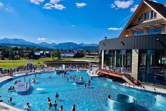 Chochołowskie Thermal Baths: Skip-the-Line Entry with Host - Meeting Your Host and getting your bearings in the first five minutes