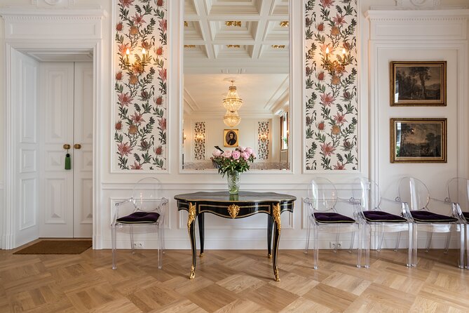 Chopin Concerts everyday at the Fryderyk Concert Hall - Fryderyk Concert Hall at 7pm: a simple evening that works
