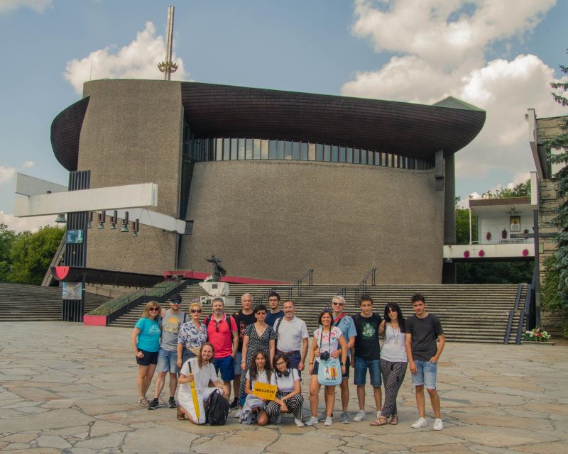 Communist Krakow - Nowa Huta Walking Tour in English - Walking the key stops: Central Square, Roses, and Rynek Główny