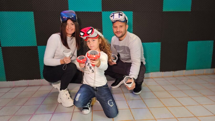 Cracow House Of Attractions: Guided Admission to attractions - 3D roller coaster thrills, then VR Full emersion games