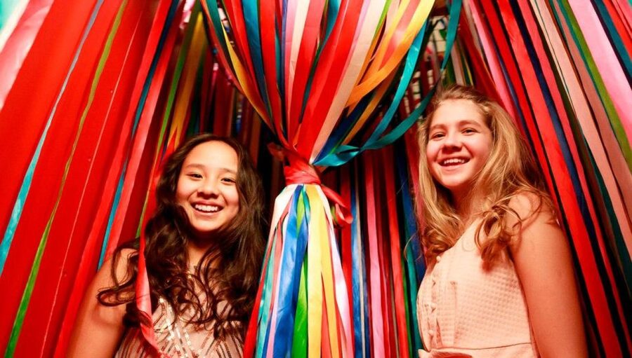Cracow House Of Attractions: Guided Admission to attractions - Laser maze and UV ribbon maze: points, teamwork, and quick challenges