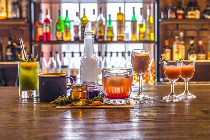 Craft Cocktails Tasting in Gdańsk - The One-Stop Plan: Eliksir Restaurant & Cocktailbar, Then Five Drinks