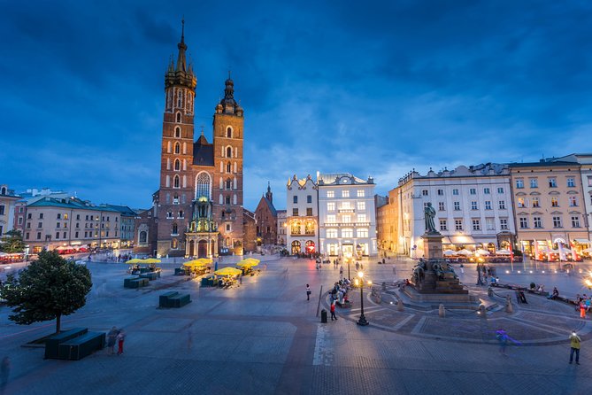 Creepy Krakow City Walking Tour - Meeting at Pijarska 17, then easing into the spooky vibe
