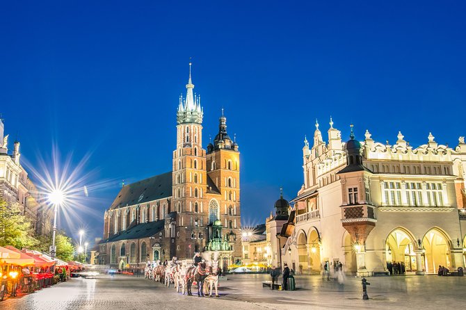 Creepy Krakow City Walking Tour - Main Square at night: the perfect setting, with one real-world caution