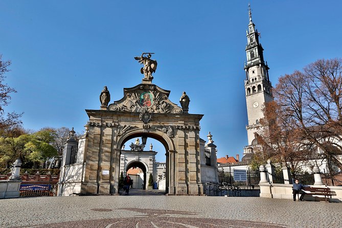 CZĘSTOCHOWA - BLACK MADONNA Monastery, PRIVATE tour from Kraków - The 8.5-Hour Flow: What You Can Expect from Start to Finish
