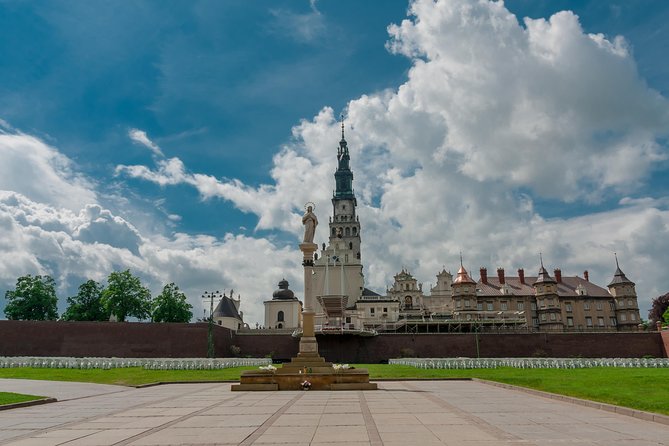 CZĘSTOCHOWA - BLACK MADONNA Monastery, PRIVATE tour from Kraków - Pickup, Drive, and a Private Setup That Actually Saves Time