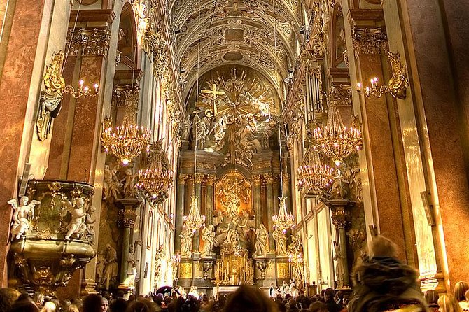 Czestochowa Black Madonna Private Day Tour from Krakow - How the Hotel Pickup and Ride Work