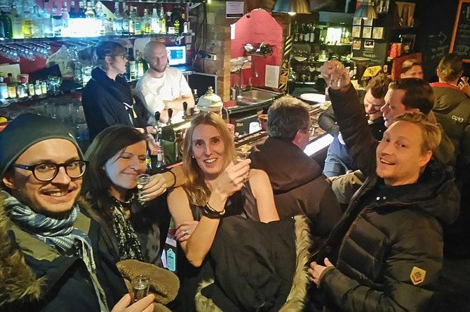 Evening Warsaw - pub and history tour with hotel pickup - Stop 6: Vistula boulevards and the final drink