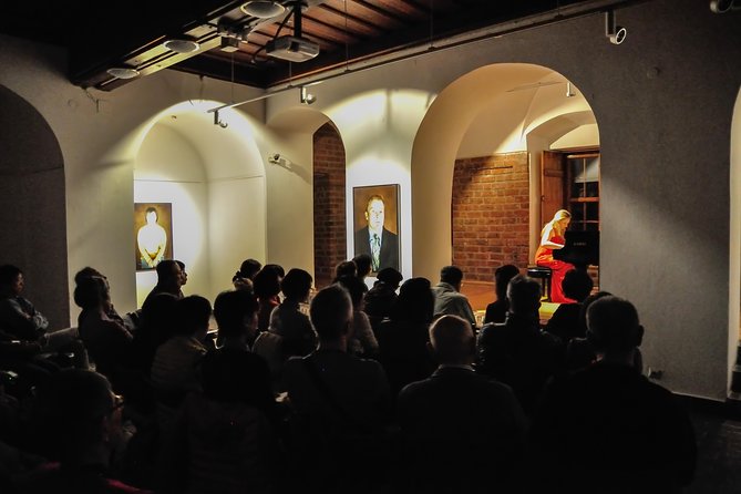 Everyday concerts of Chopin's music at the Old Town in Warsaw - Finding the venue near St. John’s Cathedral, without stress