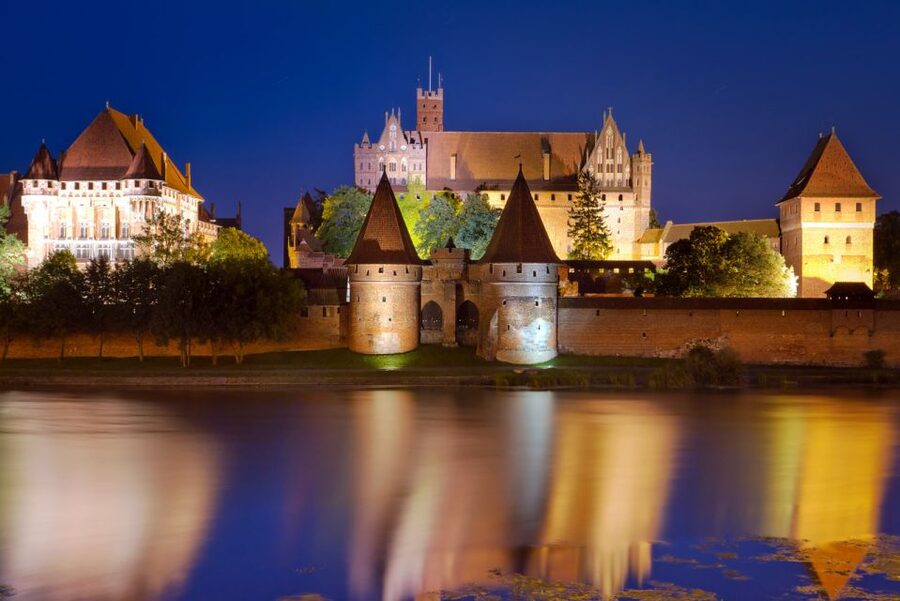 From Gdansk: Half-Day Malbork Castle Tour with Audioguide - The half-day schedule: how much you can see without rushing yourself