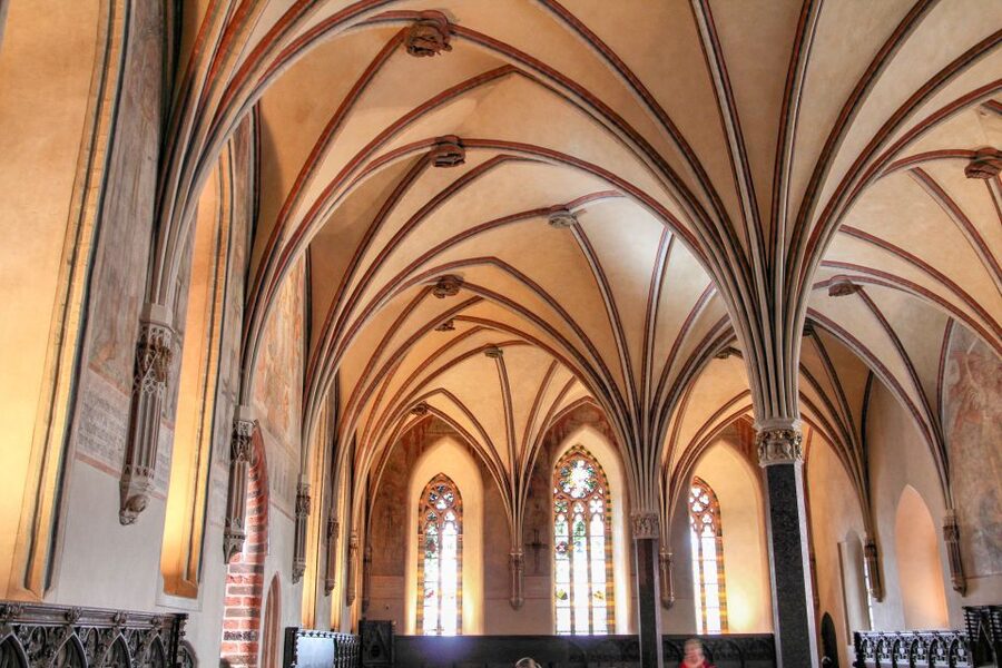 From Gdansk: Malbork Castle Half-Day Private Tour - The Cellars and the History of Amber Exhibition