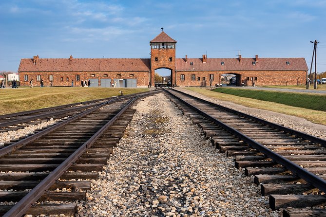 From Krakow: Auschwitz-Birkenau Memorial and Museum Guided Tour - A 7-hour Auschwitz and Birkenau day from Krakow