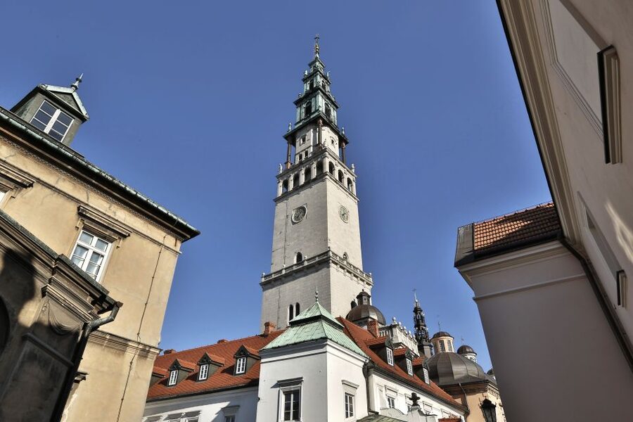 From Krakow: Czestochowa - The Black Madonna - Entering Jasna Góra: the chapel visit that sets the tone
