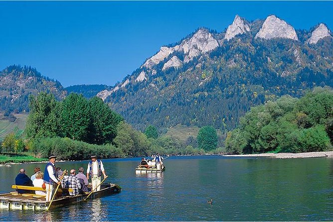 From Krakow: Dunajec River Rafting, Cable Car and Castle Niedzica - Day Tour - Niedzica Castle in 90 Minutes, More Than a Pretty Stop