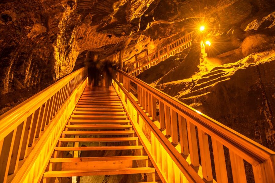 From Krakow: Guided Wieliczka Salt Mine Tour - Krakow to Wieliczka in a smooth 4-hour loop