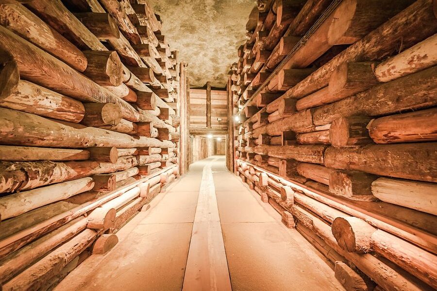 From Krakow: Guided Wieliczka Salt Mine Tour - Inside the underground city: 20 chambers you will remember