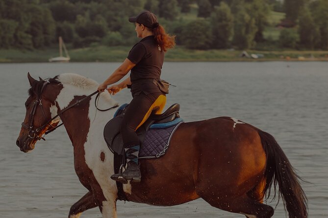 From Krakow: Horse Riding by the Lake Private Tour - The horseback route around Jezioro Rożnowskie lake