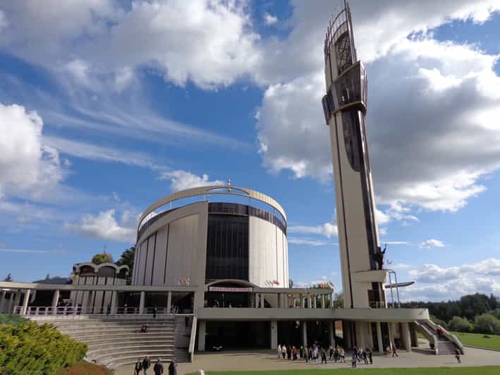 From Krakow: Lagiewniki Sanctuary of The Divine Mercy Tour - How the Kraków car ride sets up Lagiewniki