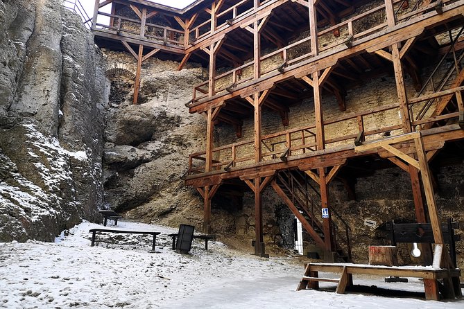 From Krakow: "The Witcher" Ogrodzieniec Castle Day Trip - Why Ogrodzieniec Castle feels so Witcher on day one