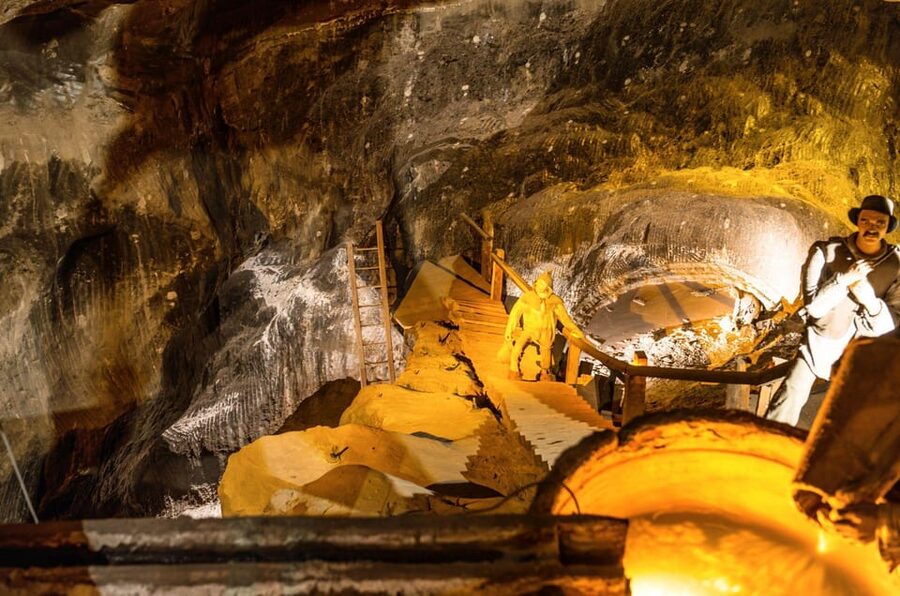 From Krakow: Wieliczka Salt Mine Guided Tour & Pickup Option - How good guides shape the whole trip (Anna, Agnieszka, Maria, Piotr)