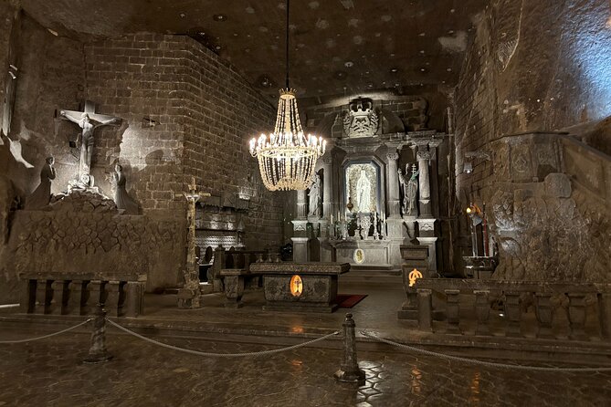 From Krakow: Wieliczka Salt Mine Guided Tour with Hotel Transfers - The day’s flow, from pickup to returning to Krakow