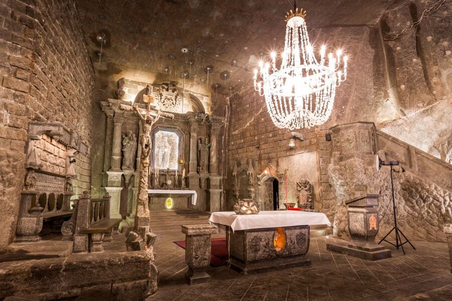 From Krakow: Wieliczka Salt Mine Half-Day Guided Tour - Practical tips that make the tour easier and more enjoyable