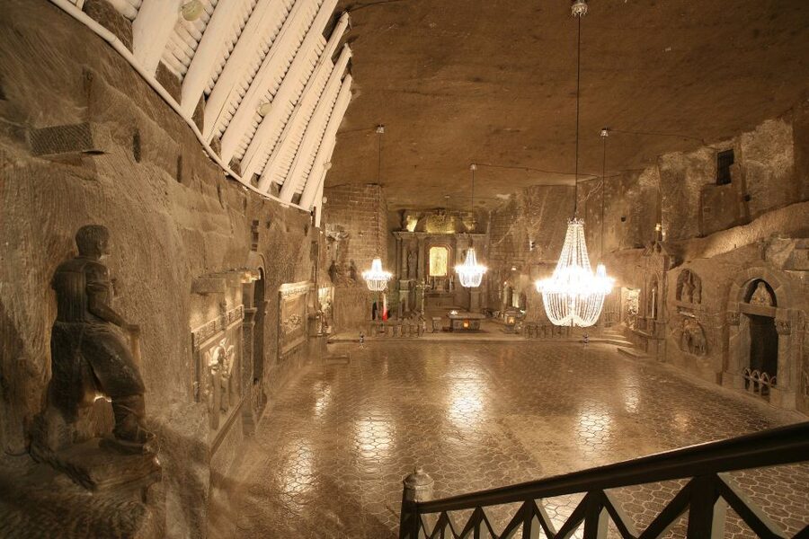 From Krakow: Wieliczka Salt Mine Tour - Who this tour suits best