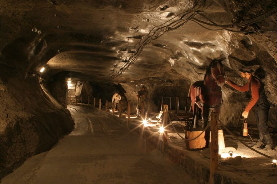 From Krakow: Wieliczka Salt Mine Tour - The acoustic stop and the Chopin moment under underground lights