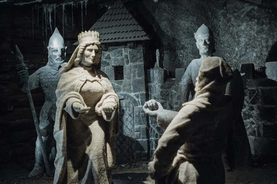 From Kraków: Wieliczka Salt Mine Tour & Fast-Track Ticket - Wieliczka Salt Mine, a UNESCO site that feels like another planet