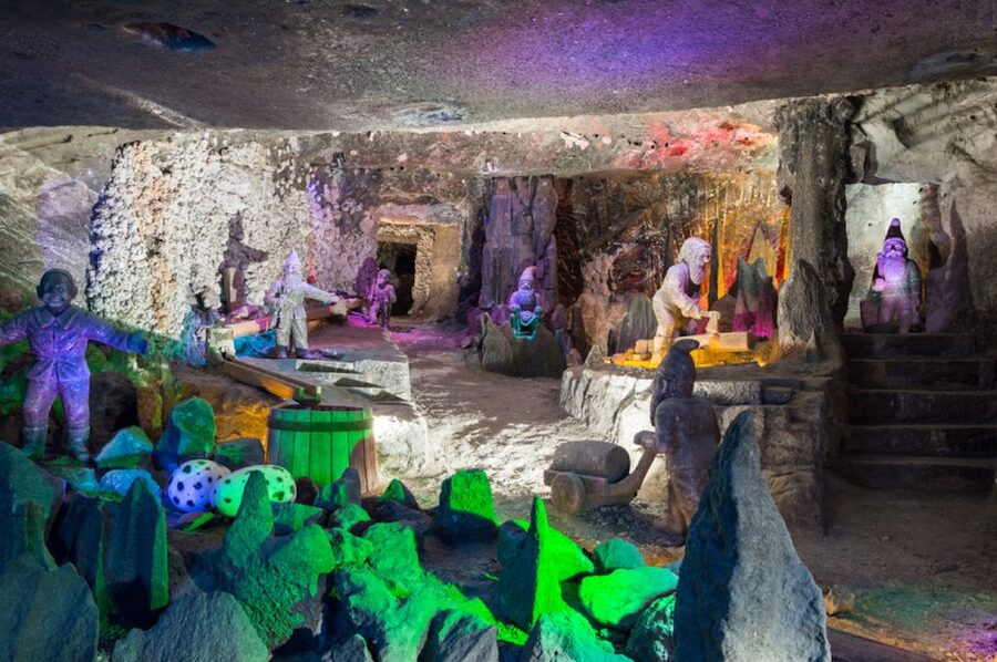 From Krakow: Wieliczka Salt Mine Tour with Guide - Key highlights at a glance